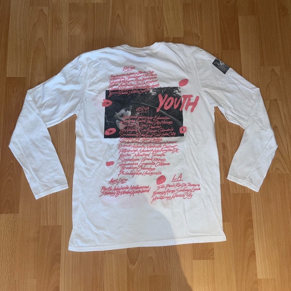 Shawn mendes long sleeve tour shirt - Picture 3 of 3